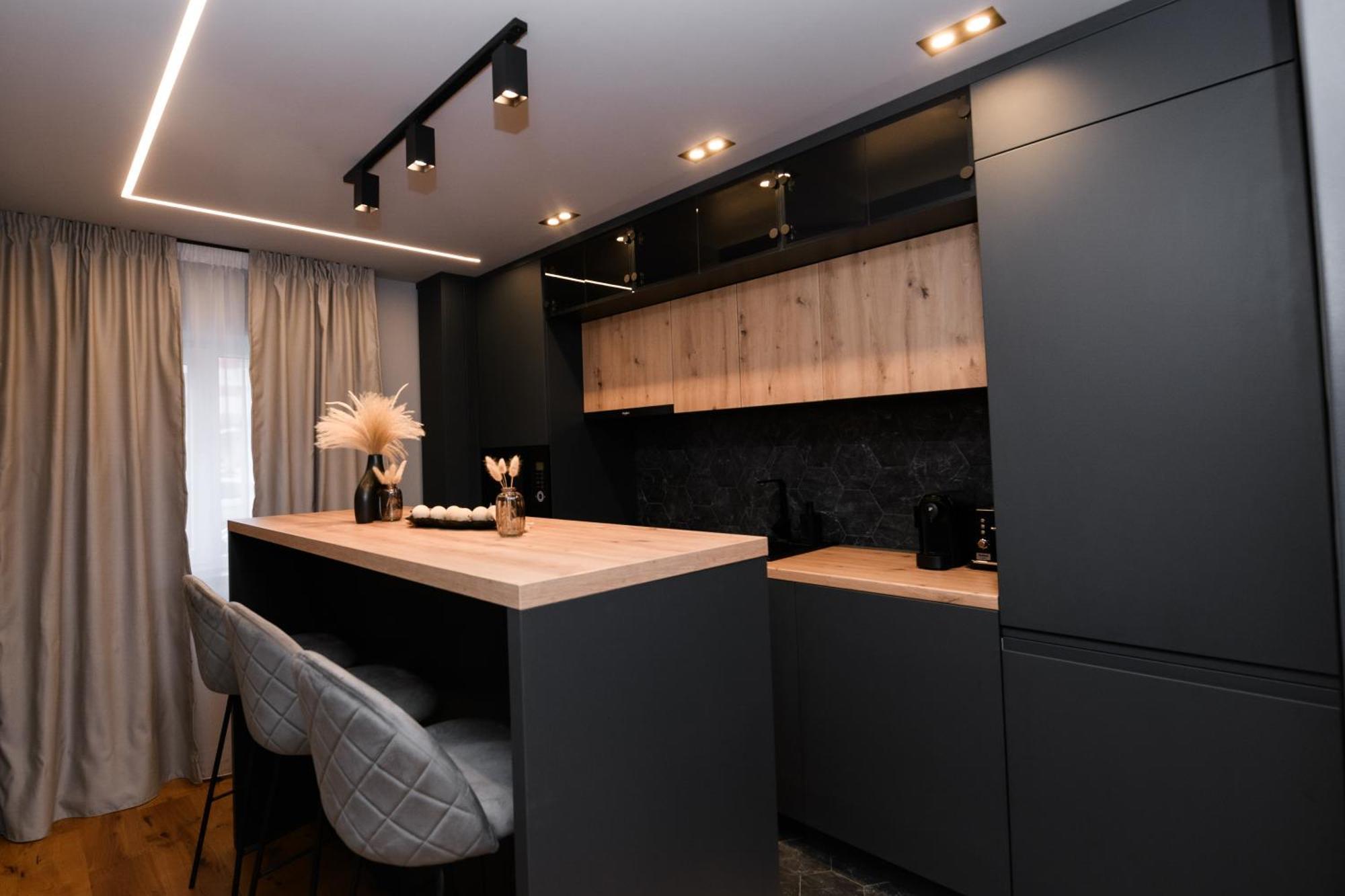 Pnt Apartment Alba Iulia Exteriör bild